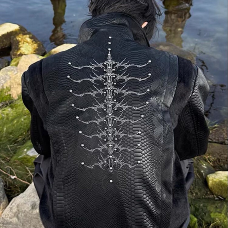 Men Black Snake Embossed Jacke - огляд і ціна Embroidery Knit