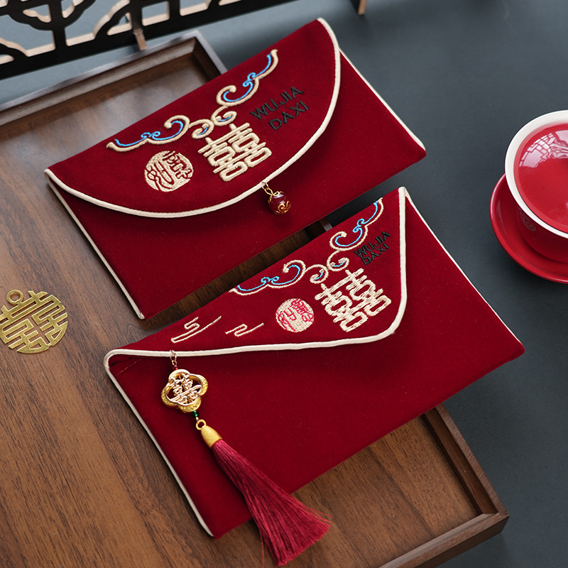 1Pcs Multiple Patterns Wedding - огляд і ціна Embroidery Red
