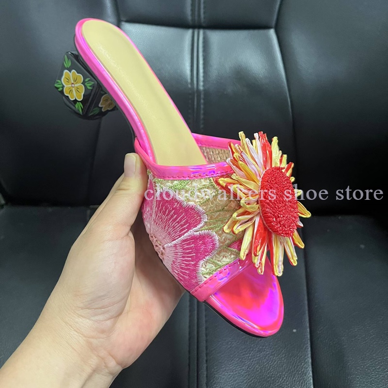 Iridescent Embroidery Upper Su - огляд і ціна Embroidery Flower