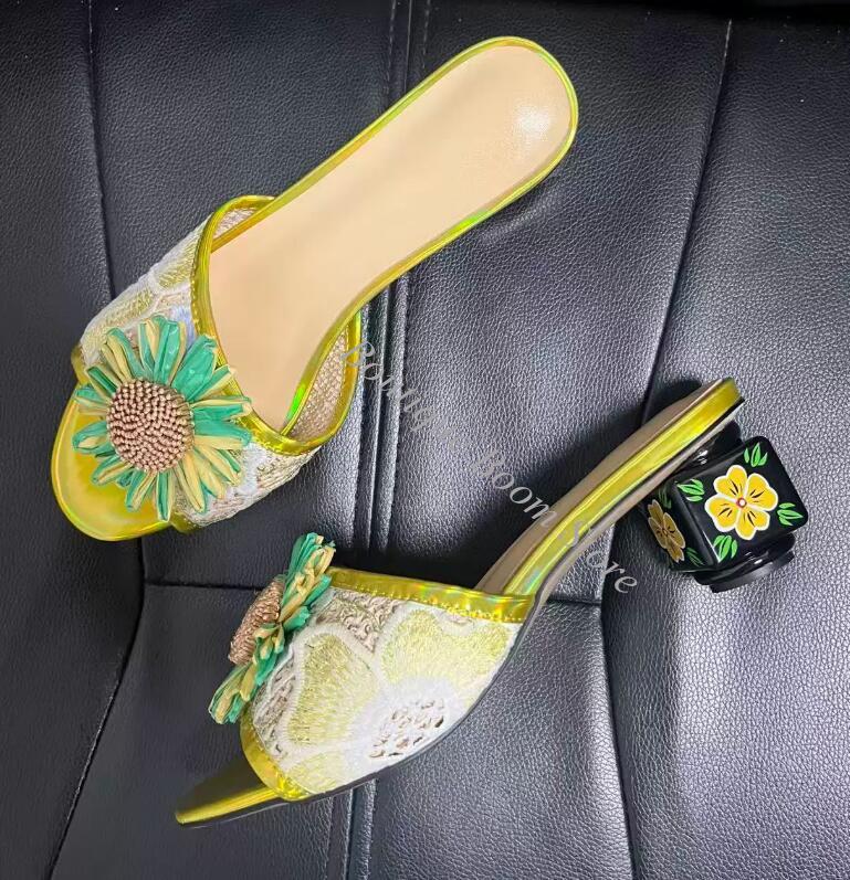 Bright Sunflower Floral Embroi - огляд і ціна Embroidery Flower