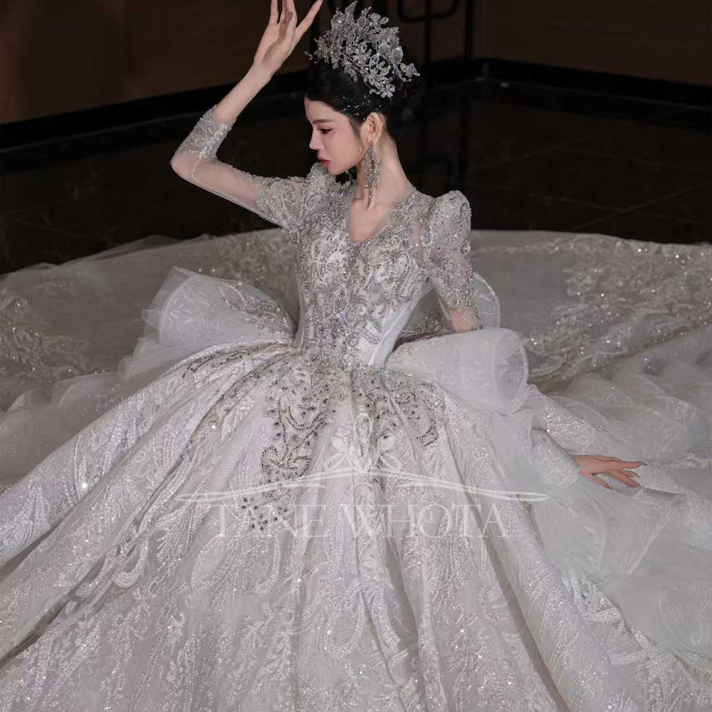 Luxury V Neck Wedding Dress Lo - огляд і ціна Embroidery Organza
