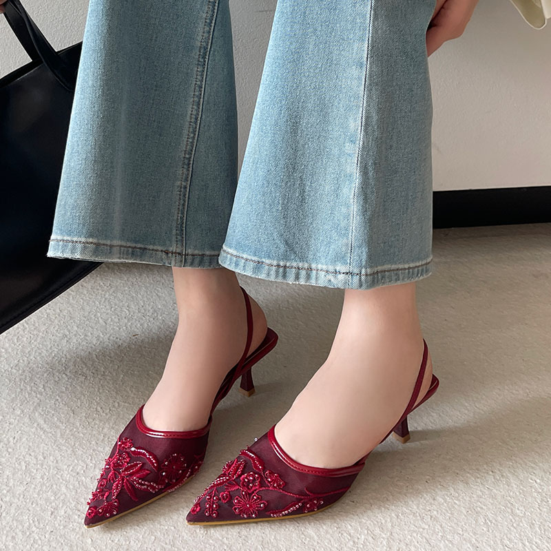2026 Elegant Slingback Sandals - огляд і ціна Embroidery Flower