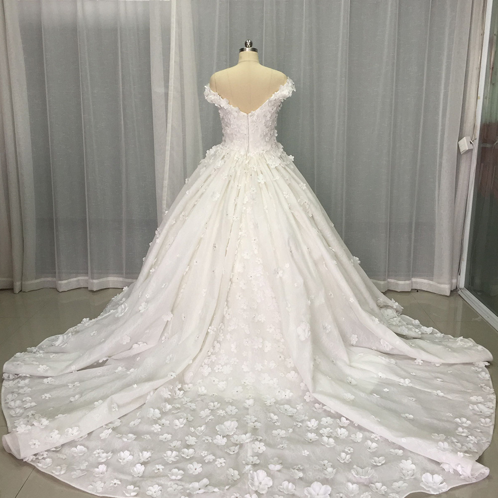 Elegant Superfine Wedding Gown - огляд і ціна Embroidery Organza