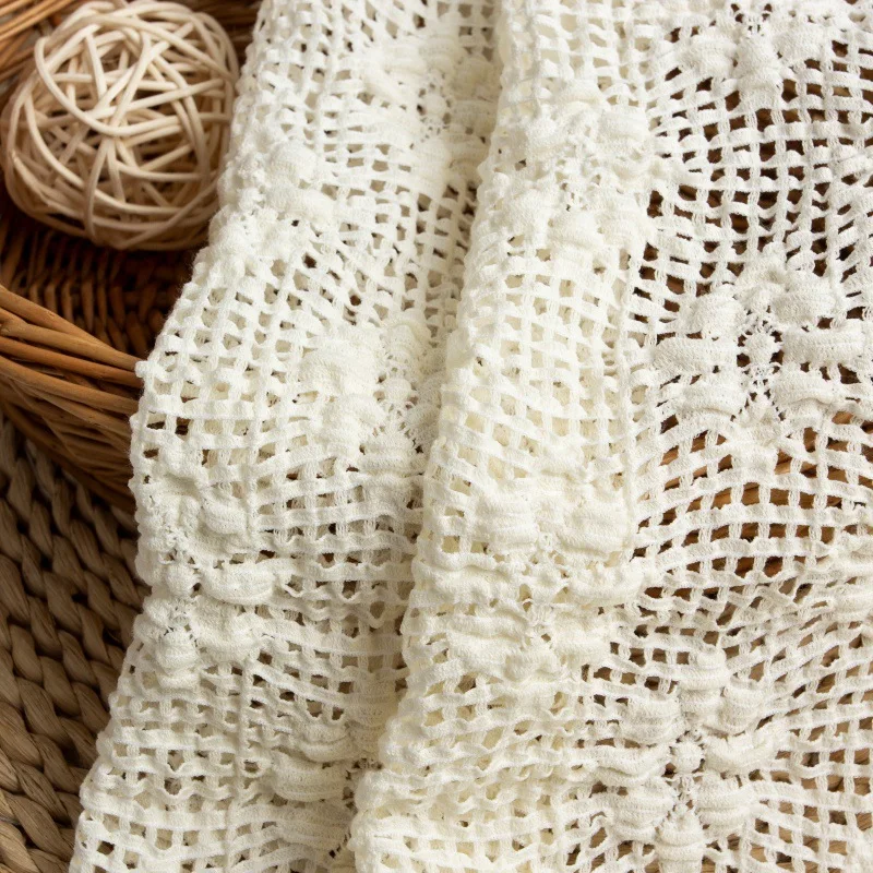 Bubble ruched jacquard lace fa - огляд і ціна Embroidery Meaning
